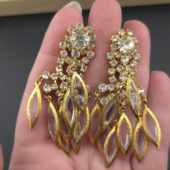 Runway Chandelier Gold-Tone Clip-On Earrings Clear Crystals & Dangle Leaf Charms - Picture 4 of 7